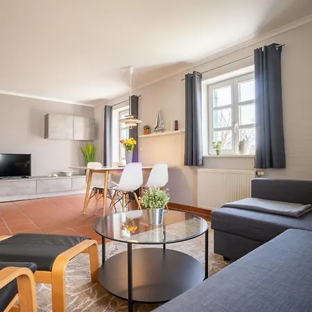 Rugana - Komfortplus Mit 1 Schlafzimmern Und Terrasse D36 Apartmán *